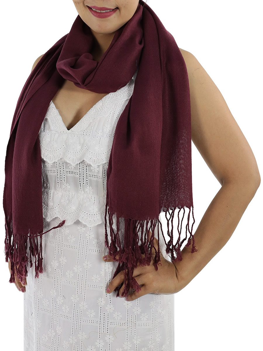 Cashmere Scarf, Black: image 5