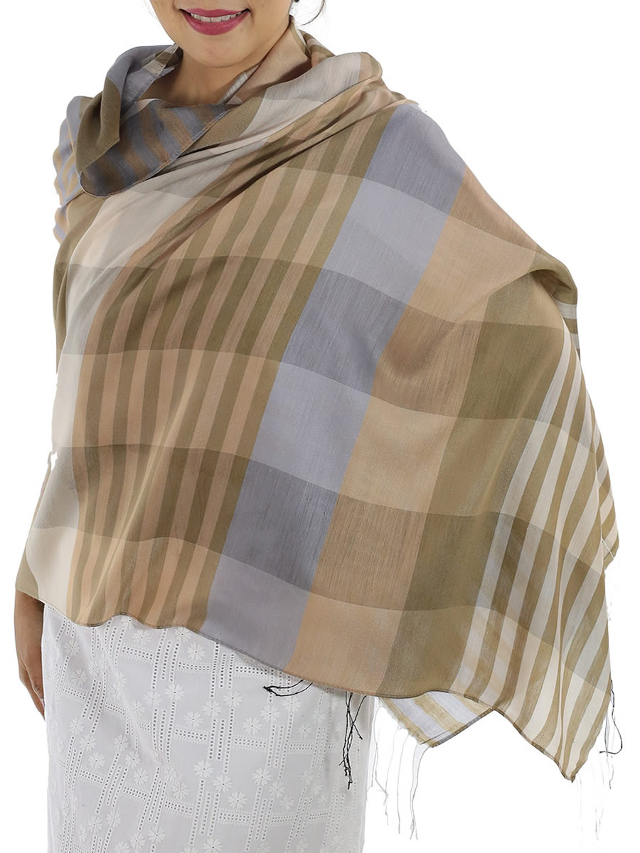 Brown Plaid Scarves: image 2